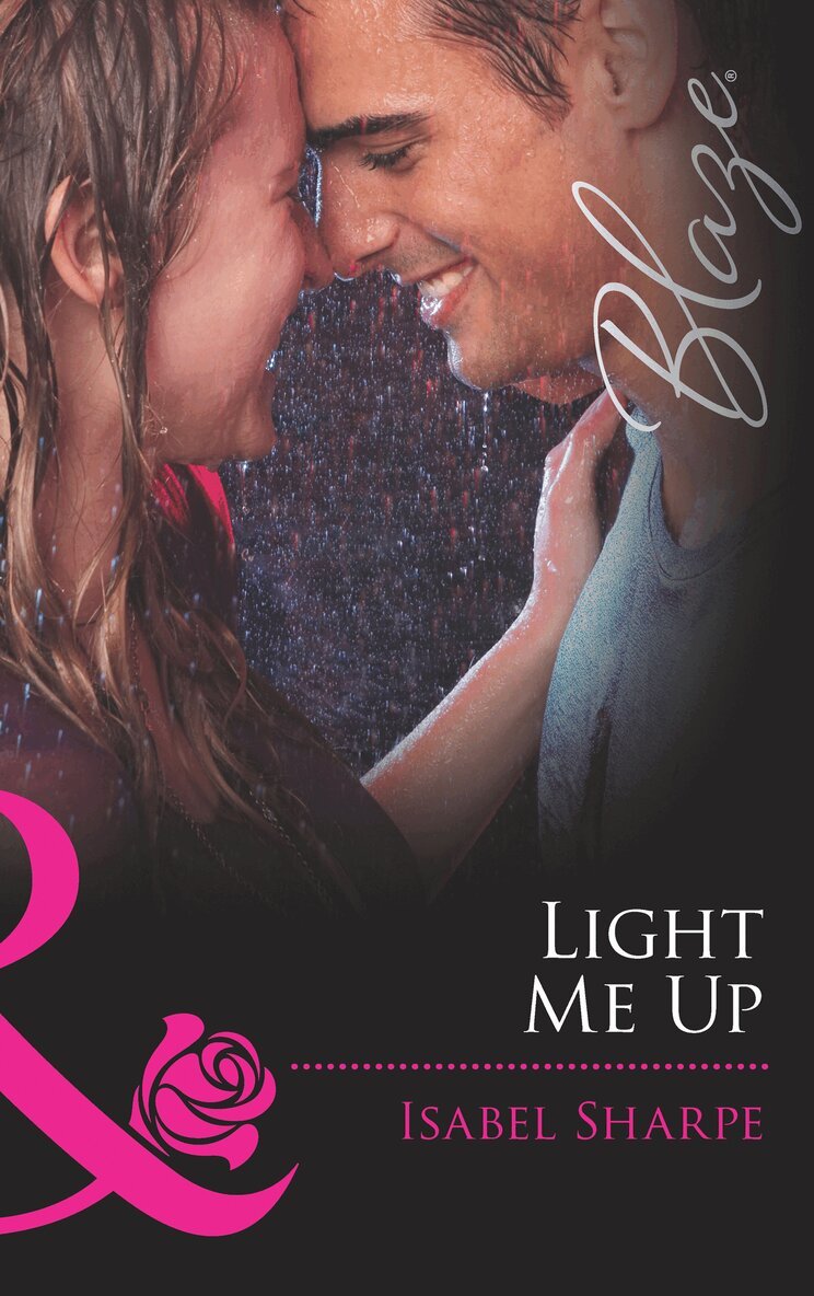 Isabel Sharpe - Light Me Up, E-bok