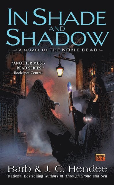 J.C. Hendee, Barb Hendee - In Shade and Shadow, E-bok