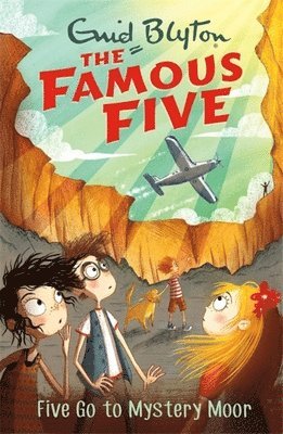 Enid Blyton - Famous Five: Five Go To Mystery Moor, Häftad