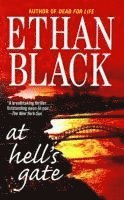 Ethan Black - At Hell's Gate, Häftad