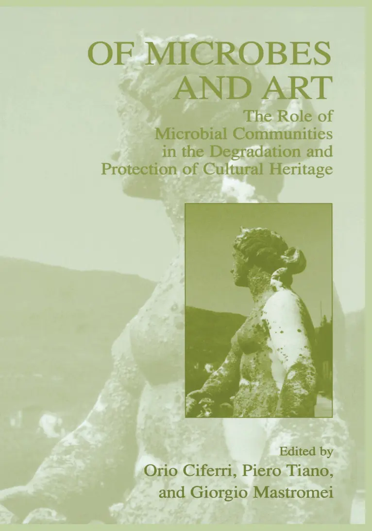 Orio Ciferri, Piero Tiano, Giorgio Mastromei - Of Microbes and Art, Häftad. Tillgänglighet: Lägg i varukorg