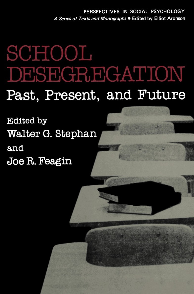 Walter Stephan - School Desegregation, Häftad