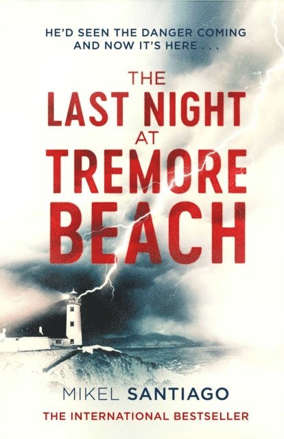 Mikel Santiago - Last Night at Tremore Beach, E-bok