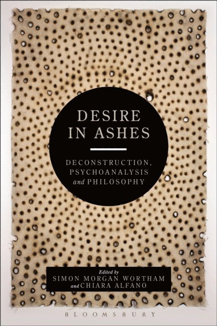 Simon Wortham, Chiara Alfano - Desire in Ashes, E-bok