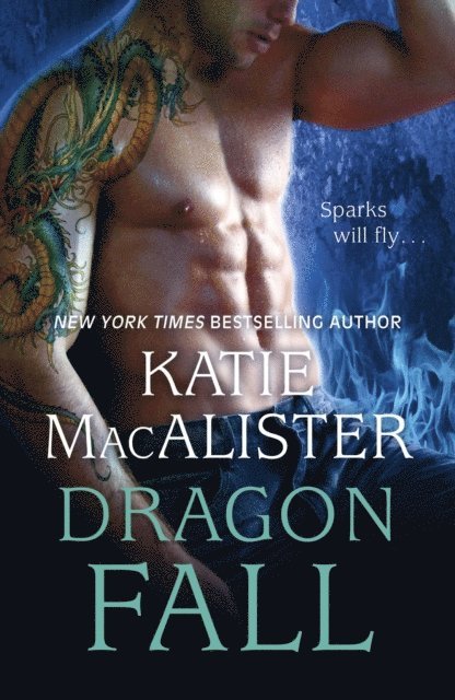 Katie MacAlister - Dragon Fall (Dragon Fall Book One), E-bok. Tillgänglighet: Lägg i varukorg
