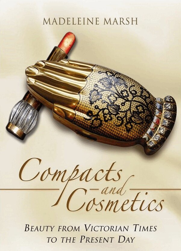 Madeleine Marsh - Compacts and Cosmetics: Beauty from Victorian Times to the Present Day, Häftad. Tillgänglighet: Lägg i varukorg