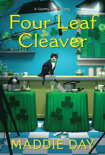 Maddie Day - Four Leaf Cleaver, E-bok