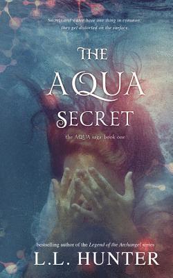 L L Hunter, Rogena Mitchell- Jones - Aqua Secret, Häftad. Tillgänglighet: Lägg i varukorg