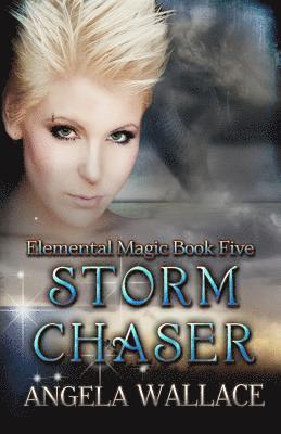 Angela Wallace - Storm Chaser, Häftad. Tillgänglighet: Lägg i varukorg