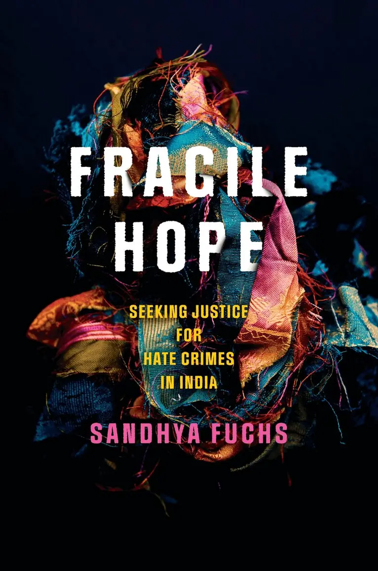Sandhya Fuchs - Fragile Hope, Inbunden. Tillgänglighet: Lägg i varukorg