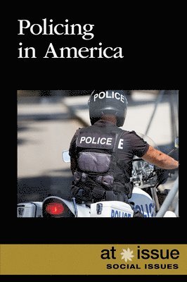 Kathryn Roberts - Policing in America, Inbunden