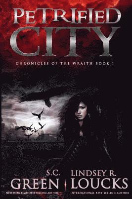 Lindsey R. Loucks, S. C. Green - Petrified City, Häftad. Tillgänglighet: Lägg i varukorg