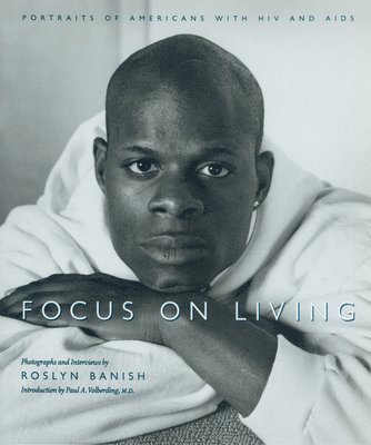 Paul A. Volberding, Roslyn Banish - Focus on Living, Häftad. Tillgänglighet: Tillfälligt slut