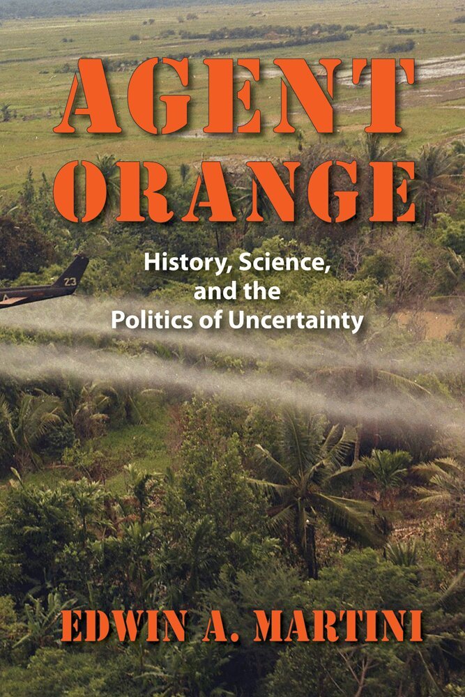 Edwin A. Martini - Agent Orange, Häftad. Tillgänglighet: Tillfälligt slut