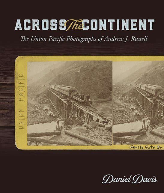 Daniel Davis - Across the Continent, Häftad. Tillgänglighet: Tillfälligt slut