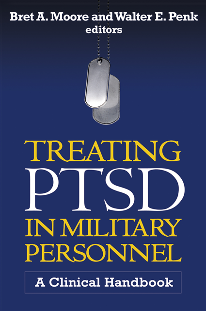 Walter E. Penk, Bret A. Moore - Treating PTSD in Military Personnel, E-bok