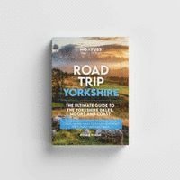 Robbie Roams - Road Trip Yorkshire Guide Book – The Ultimate Guide To The Yorkshire Dales Moors & Coast, Häftad. Tillgänglighet: Lägg i varukorg