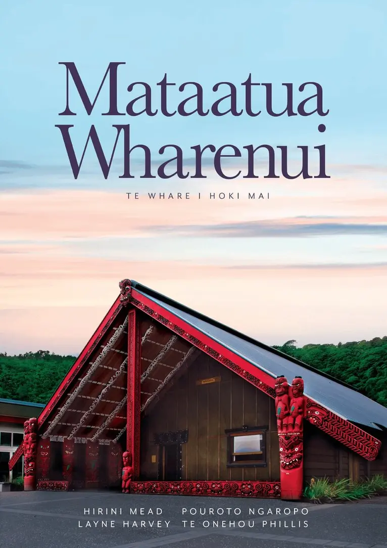 Hirini Moko Mead, Layne Harvey, Pouroto Ngaropo, Te Onehou Phillis - Mataatua Wharenui, Inbunden. Tillgänglighet: Tillfälligt slut