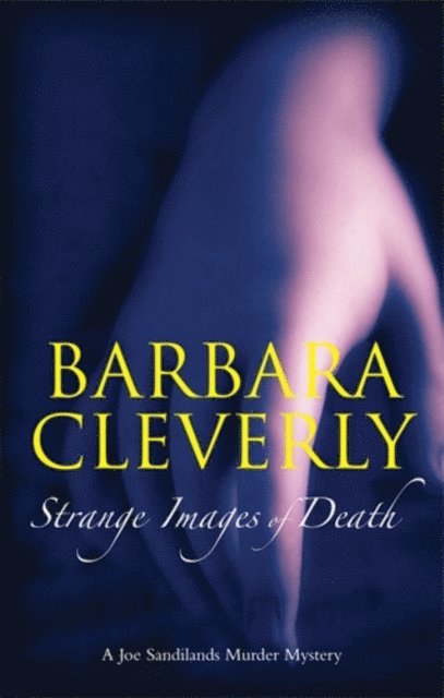Barbara Cleverly - Strange Images of Death, E-bok