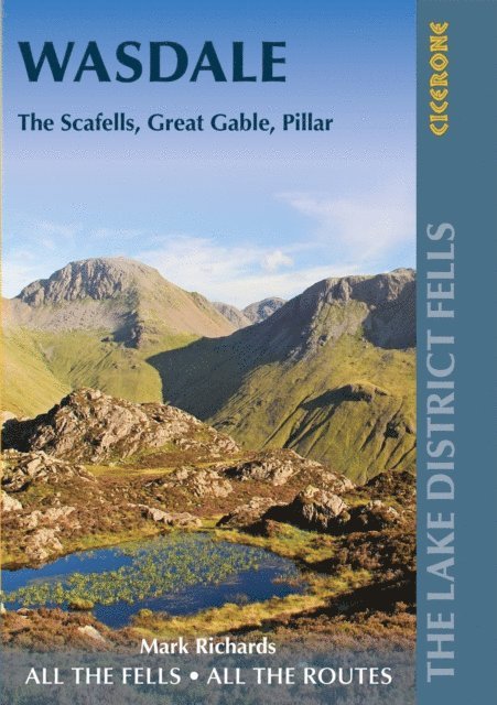 Mark Richards - Walking the Lake District Fells - Wasdale, E-bok