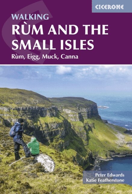 Katie Featherstone, Peter Edwards - Walking Rum and the Small Isles, E-bok