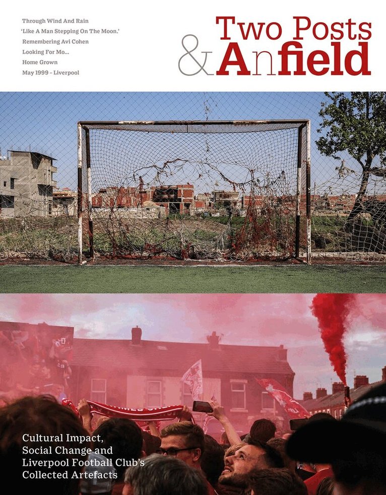 Neville Gabie, Stephen Done - Two Posts and a Field, Häftad