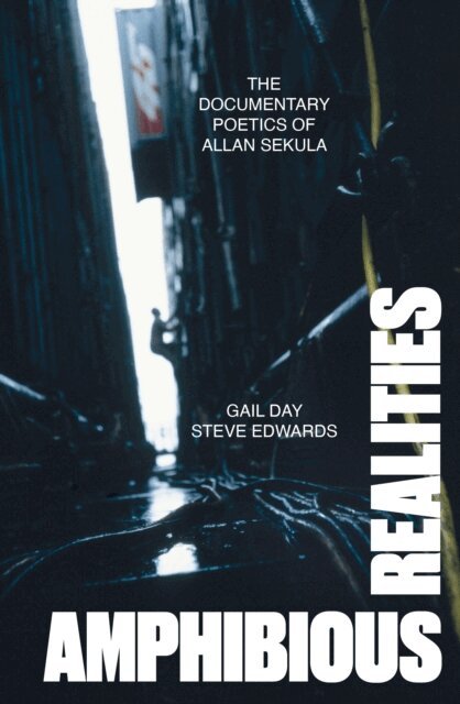 Gail Day, Steve Edwards - Amphibious Realities, E-bok