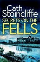 Cath Staincliffe - Secrets on the Fells, Häftad. Tillgänglighet: Lägg i varukorg