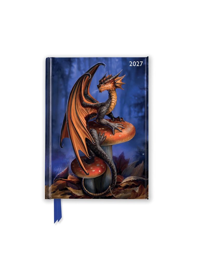 Tree Flame - Anne Stokes 2027 Luxury Pocket Diary Planner - Week to View, Inbunden. Tillgänglighet: Lägg i varukorg