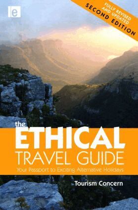 Orely Minelli, Polly Pattullo - Ethical Travel Guide, Inbunden