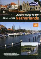Brian Navin - Cruising Guide to the Netherlands, Häftad
