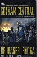 Gotham Central Deluxe: Bk. 1 In the Line of Duty