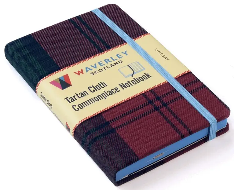 Waverley (M): Lindsay Tartan Cloth Pocket Commonplace Notebook, Inbunden. Tillgänglighet: Lägg i varukorg