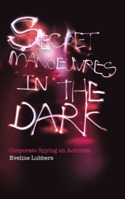Eveline Lubbers - Secret Manoeuvres in the Dark, E-bok. Tillgänglighet: Lägg i varukorg