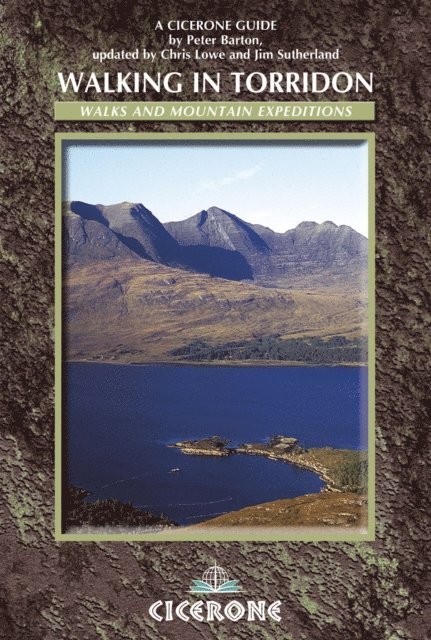 Peter Barton - Walking in Torridon, E-bok