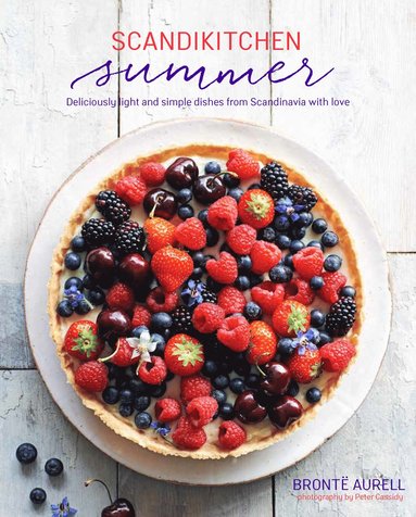ScandiKitchen Summer av Bronte Aurell