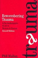 Phil Mollon - Remembering Trauma, Häftad