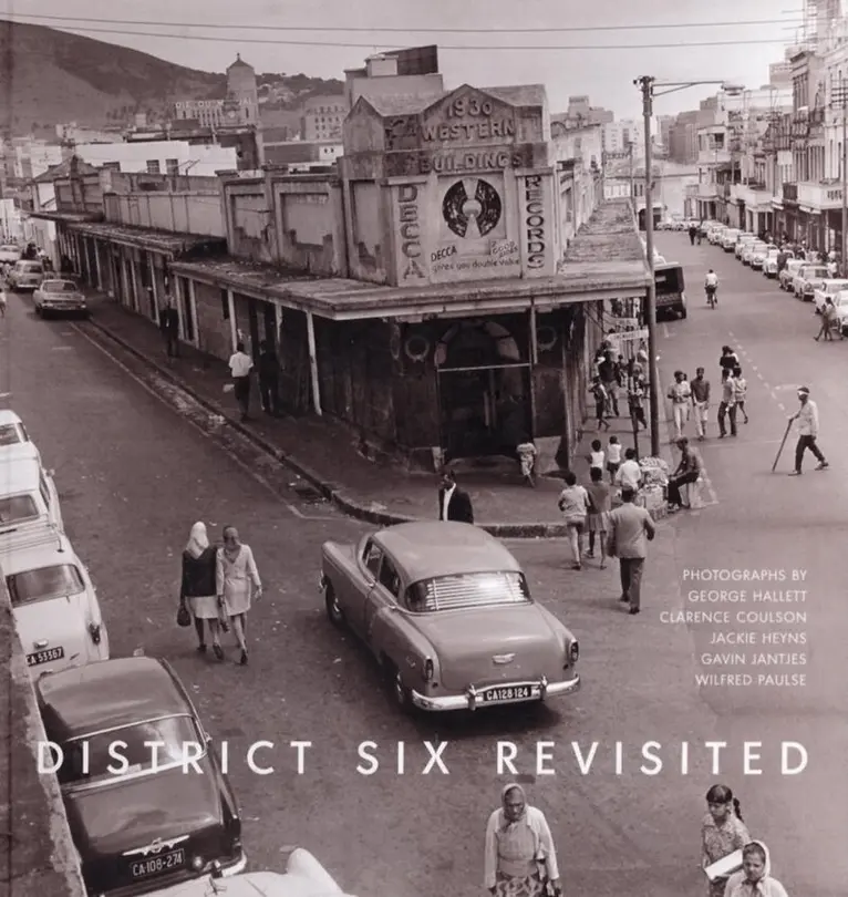 George Hallett, Peter Mckenzie - District Six Revisited, Häftad. Tillgänglighet: Tillfälligt slut