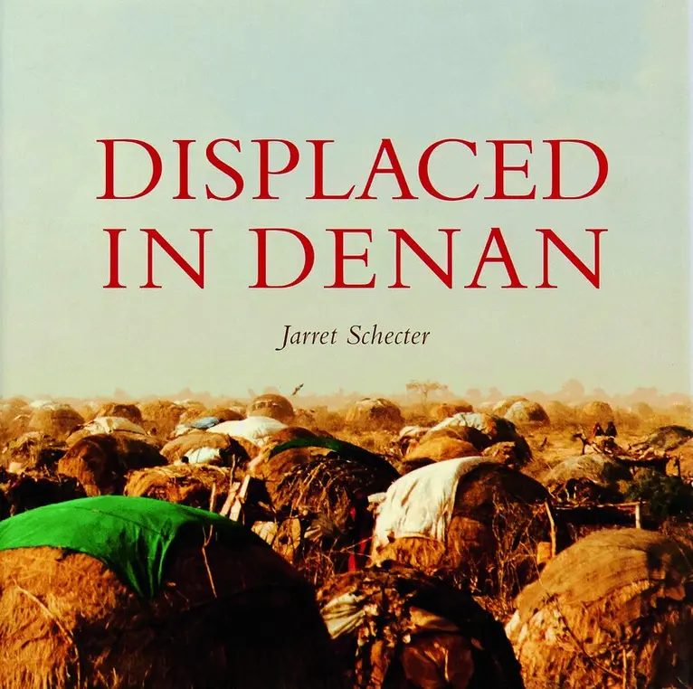 Jarret Schecter: Displaced in Denan, Inbunden. Tillgänglighet: Lägg i varukorg