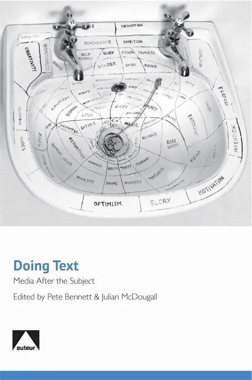 Pete Bennett, Julian McDougall, Pete Bennett, Julian McDougall - Doing Text, Inbunden. Tillgänglighet: Tillfälligt slut