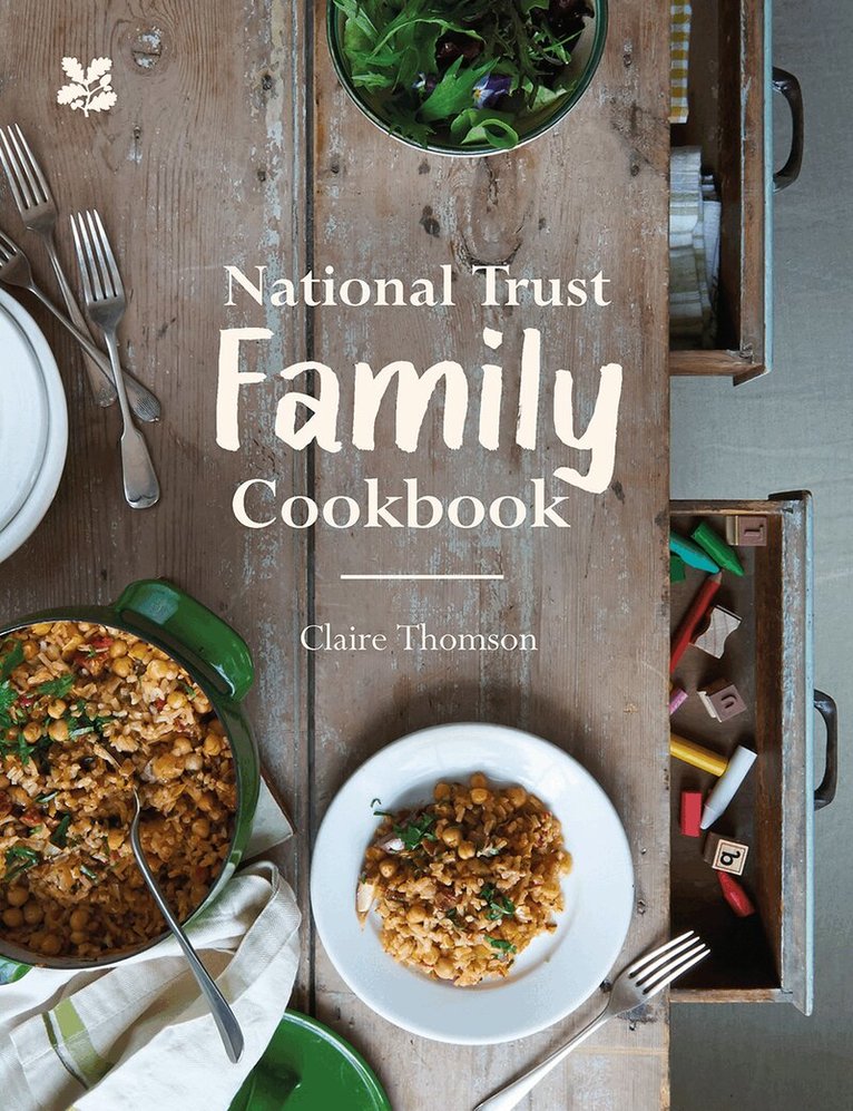 Claire Thomson, National Trust Books - National Trust Family Cookbook, E-bok
