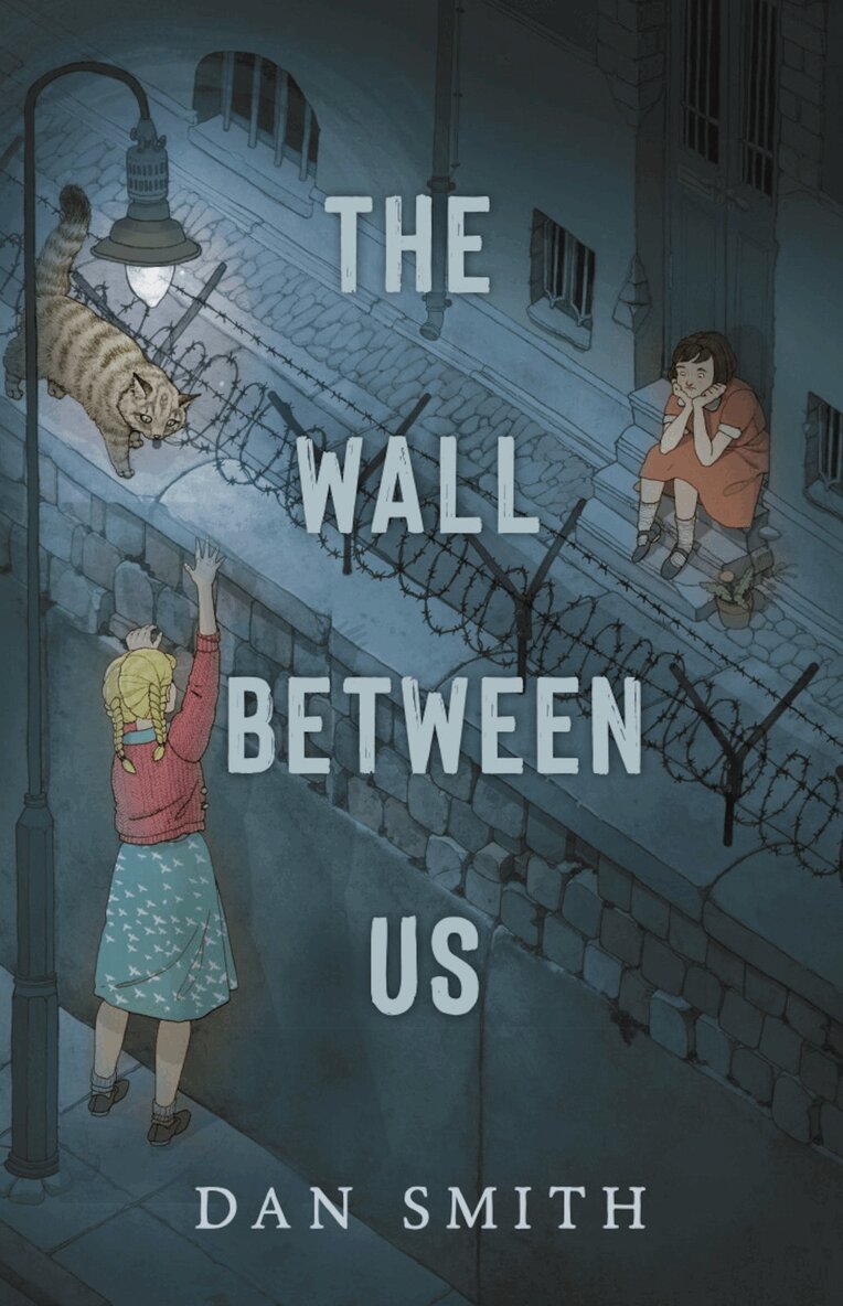 Dan Smith - Wall Between Us, Häftad
