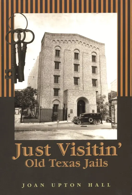 Joan Upton Hall - Just Visitin', Häftad. Tillgänglighet: Tillfälligt slut