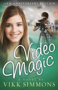 Vikk Simmons - Video Magic, Häftad