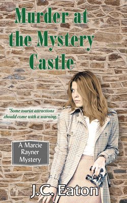 J C Eaton - Murder at the Mystery Castle, Häftad