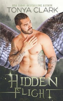 HIDDEN FLIGHT, Häftad
