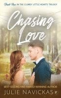Julie Navickas - Chasing Love, Häftad