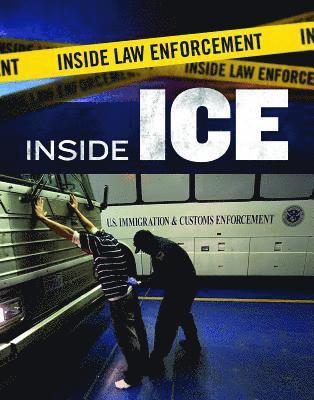 Mythili Sampathkumar - Inside ICE, Inbunden