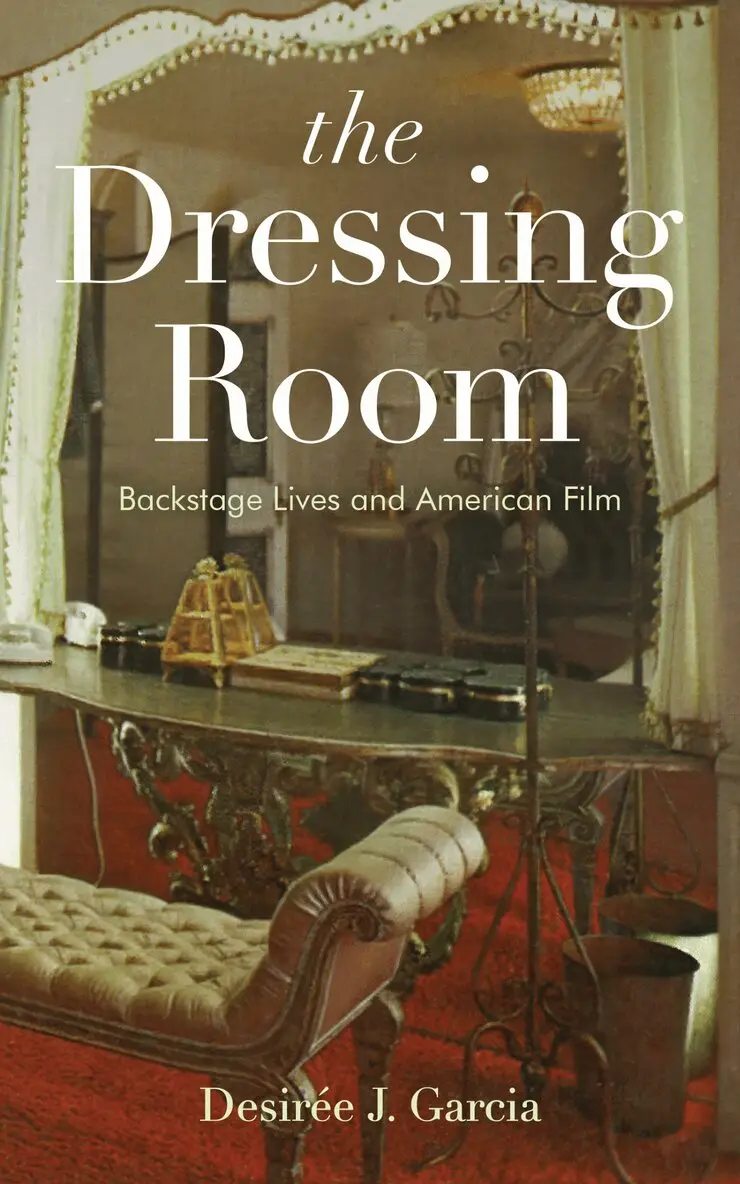 Desirée J. Garcia - Dressing Room, Häftad. Tillgänglighet: Lägg i varukorg