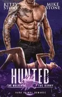 Kitty Stone, Mike Stone - HUNTED - The Wolverine & The Bunny, Häftad. Tillgänglighet: Lägg i varukorg
